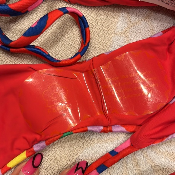 BNWT FARM RIO bikini 👙 bottoms - Picture 4 of 4